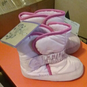 NEW KAMIK Pink SnowPup Baby Boots Shoes